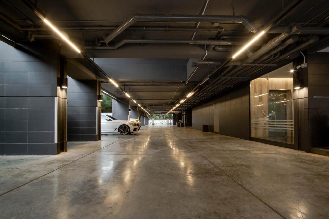 Kepler Residence Bangkok Bagian luar foto