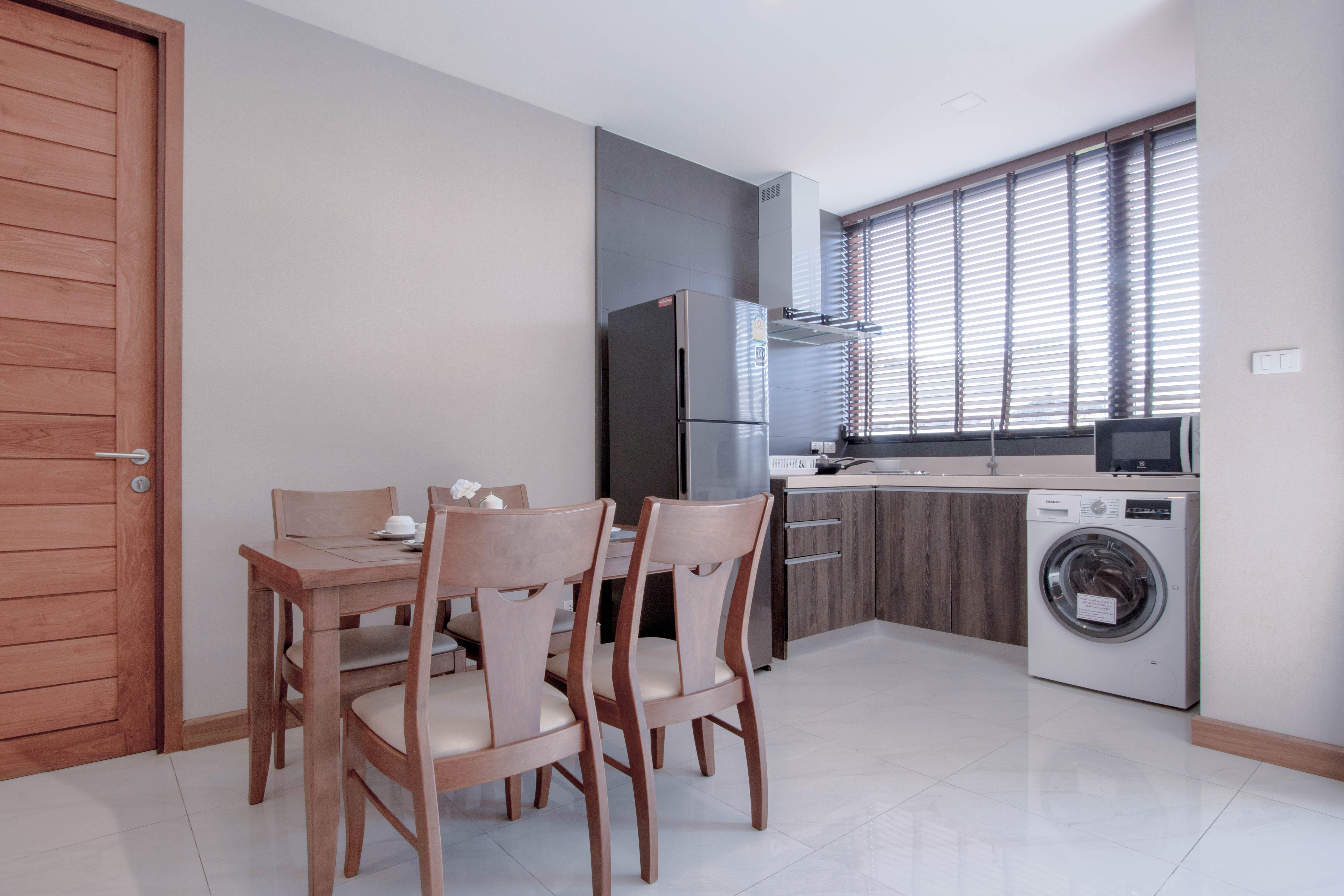 Kepler Residence Bangkok Bagian luar foto