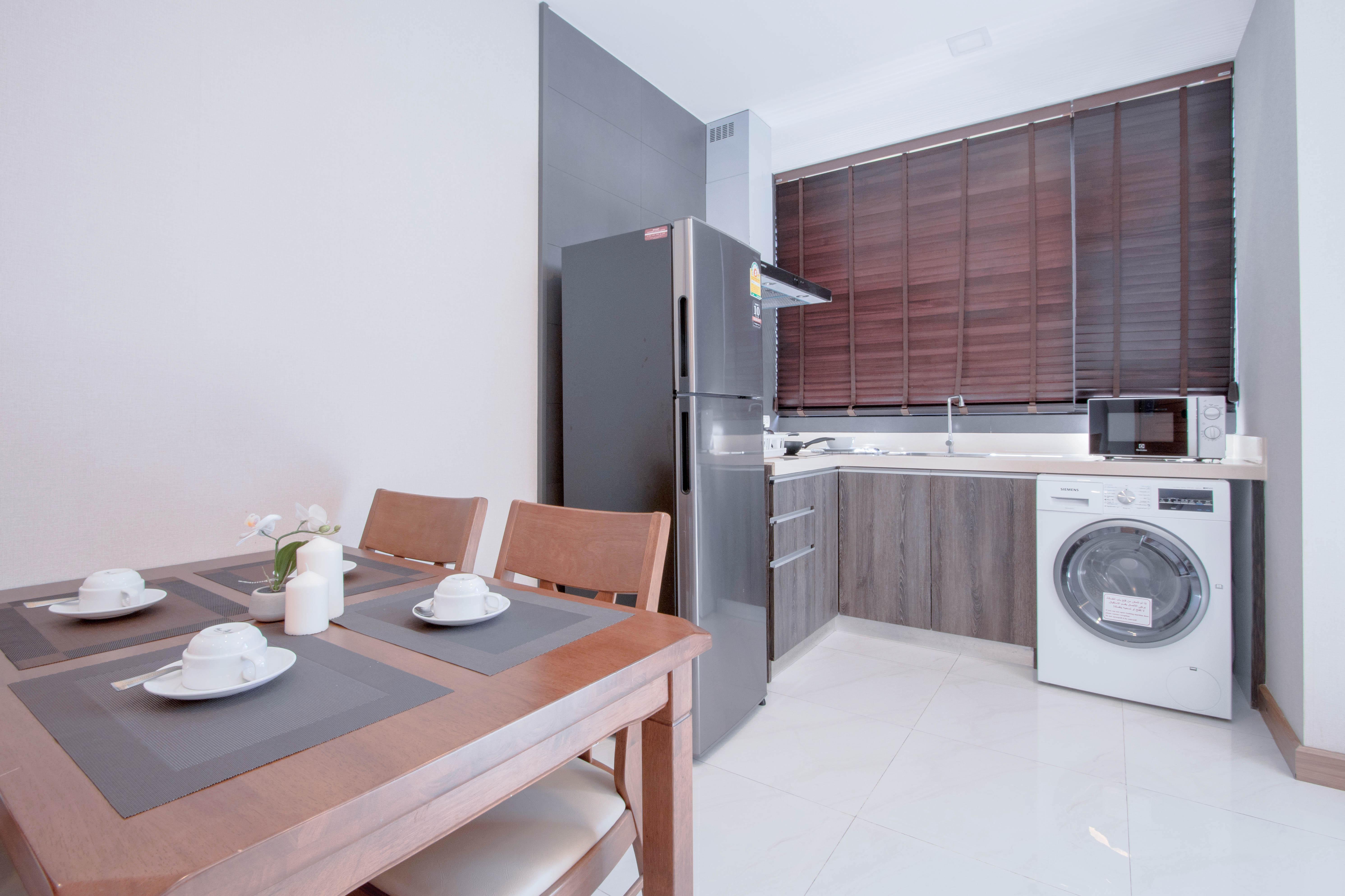 Kepler Residence Bangkok Bagian luar foto