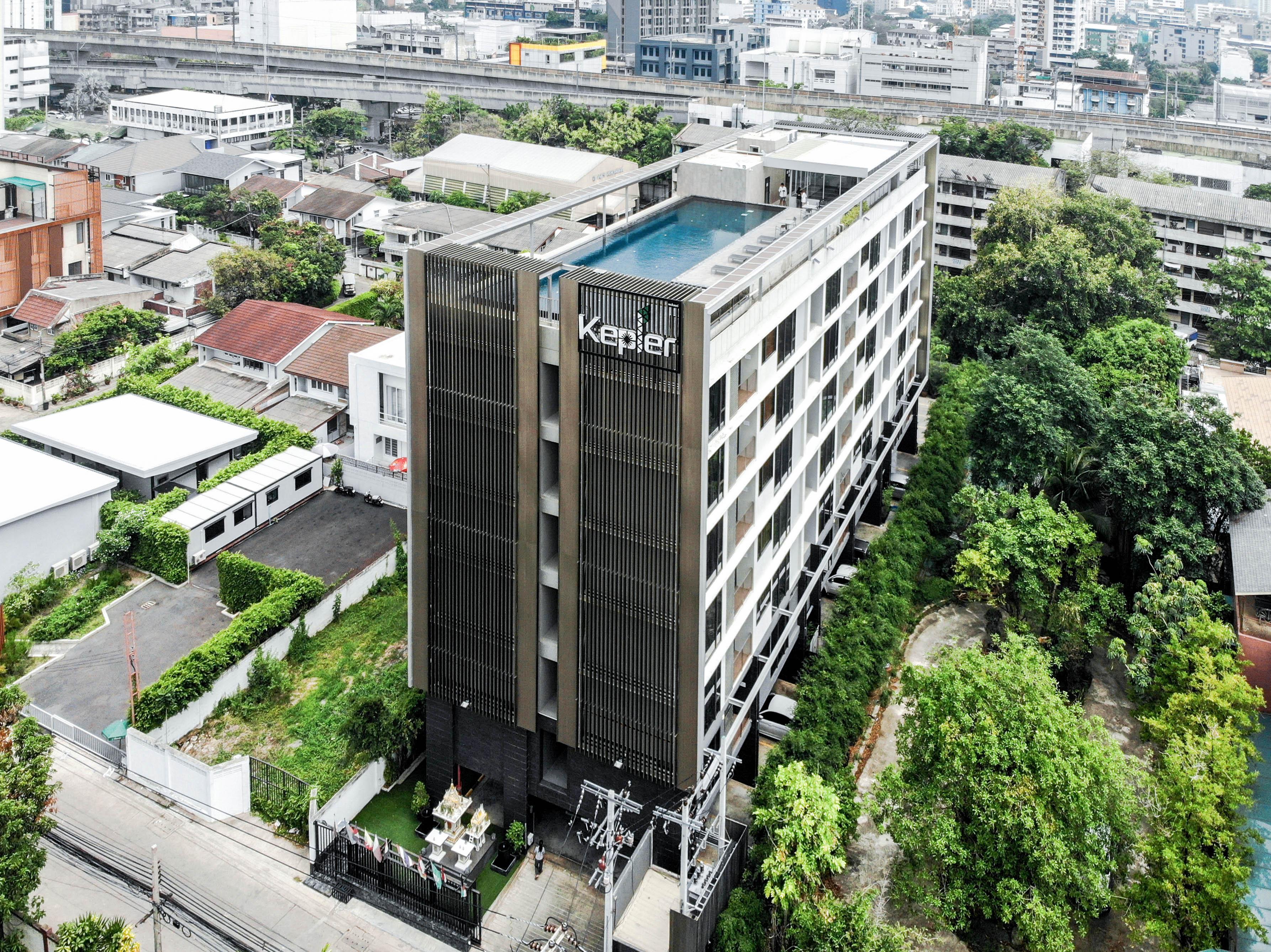 Kepler Residence Bangkok Bagian luar foto