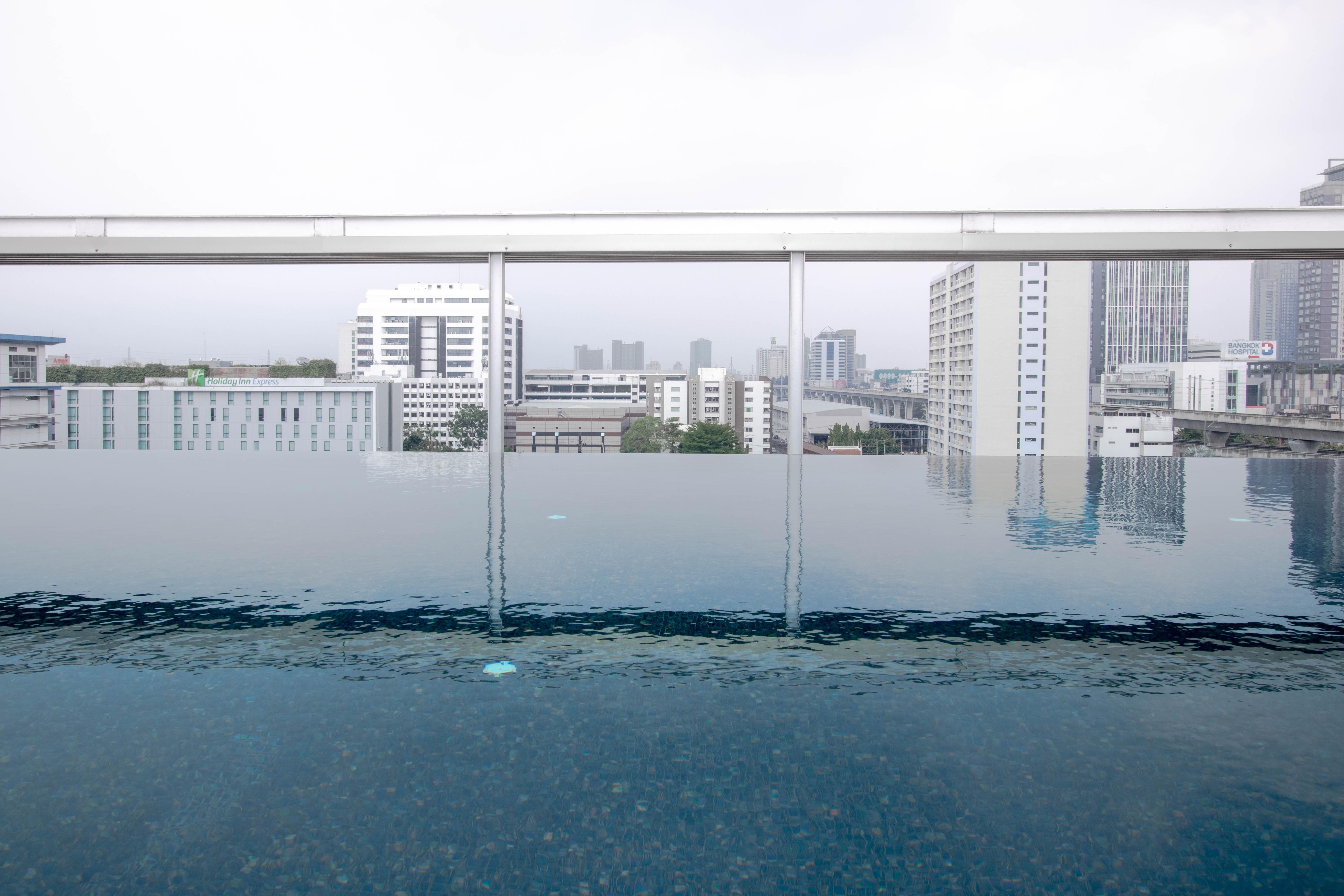 Kepler Residence Bangkok Bagian luar foto