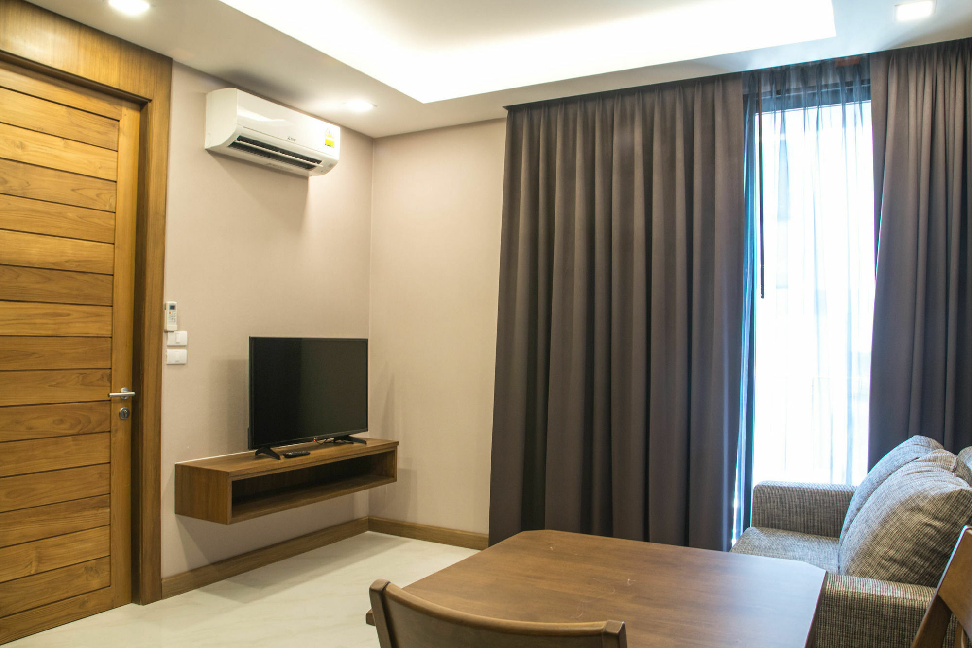 Kepler Residence Bangkok Bagian luar foto